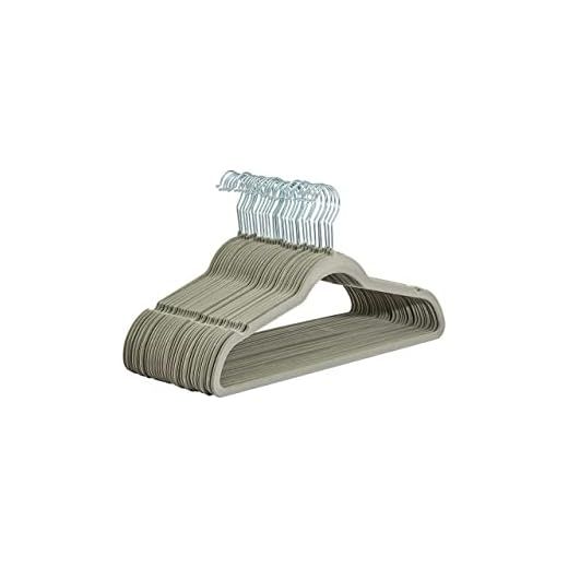 Amazon Basics Perchas de Terciopelo para Trajes - Paquete de 30, Gris