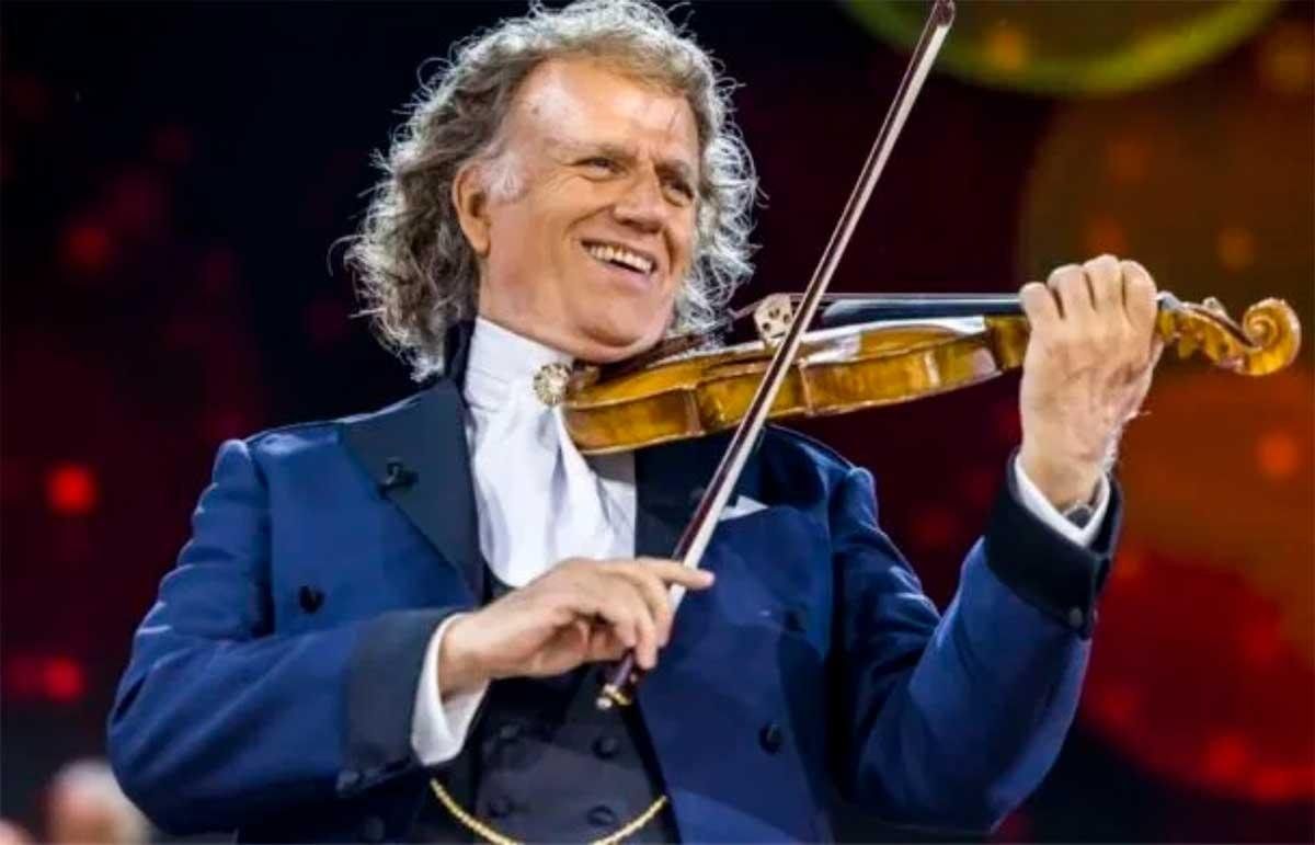 Arquitectura del fenómeno global: estrategias de difusión, economía de las giras y presencia digital