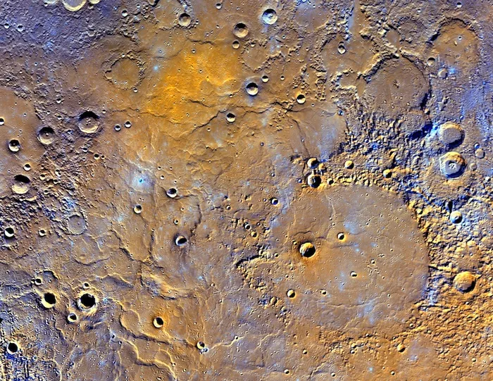 A view of Mercury’s northern volcanic plains. Credits: NASA/JHUAPL/Carnegie Institution of Washington.