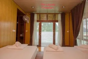 Room with wonderful views at The Laguna Cheow Lan, houseboat on the Cheow Lan lake (Rajjaprabha Dam).