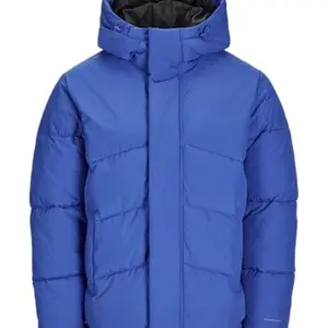 Nuestra reseña de la JACK & JONES chaqueta Jjworld azul náutico Nuestra reseña de la JACK & JONES chaqueta Jjworld azul náutico