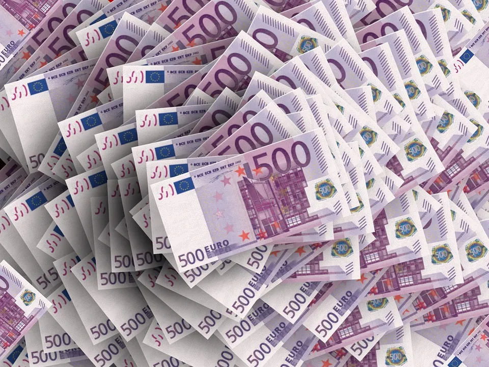 500 Euro banknotes