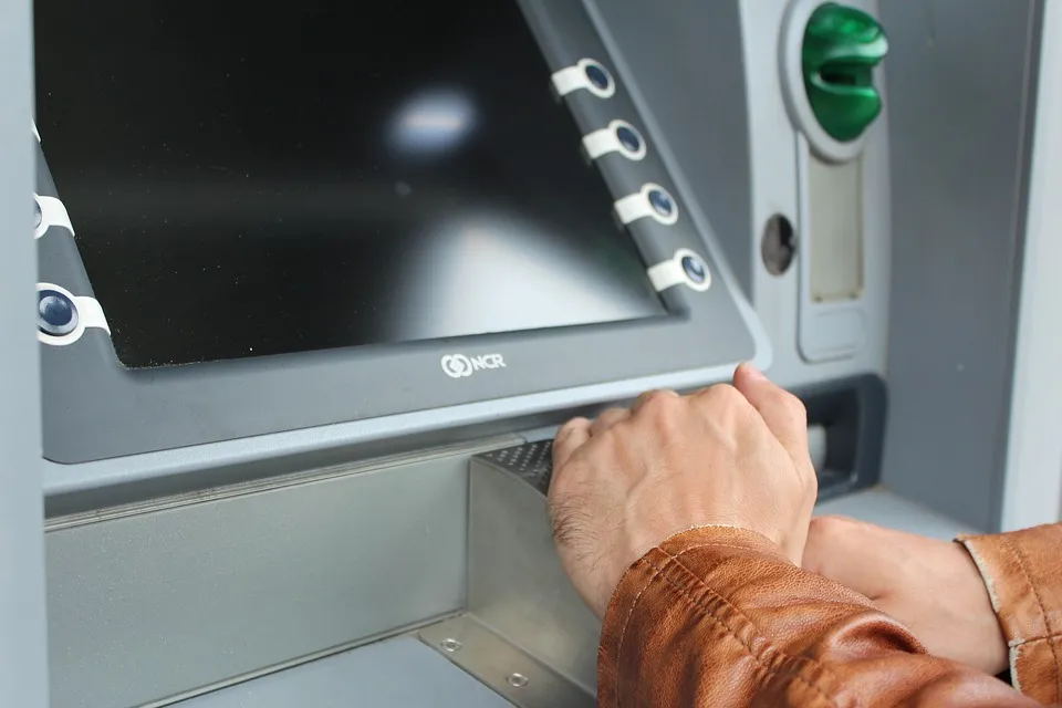 ATM banking cash withdrawal