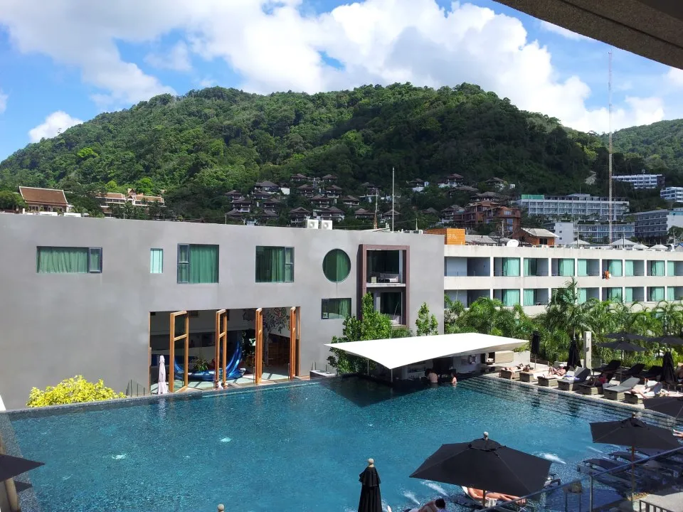 B-Lay Tong Phuket