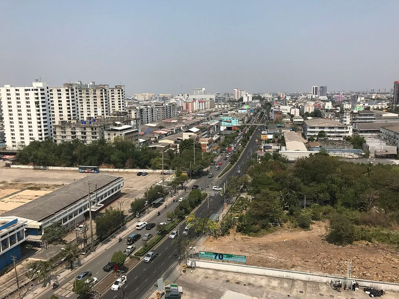 Srinakarin Road in Bang Kapi District, Bangkok