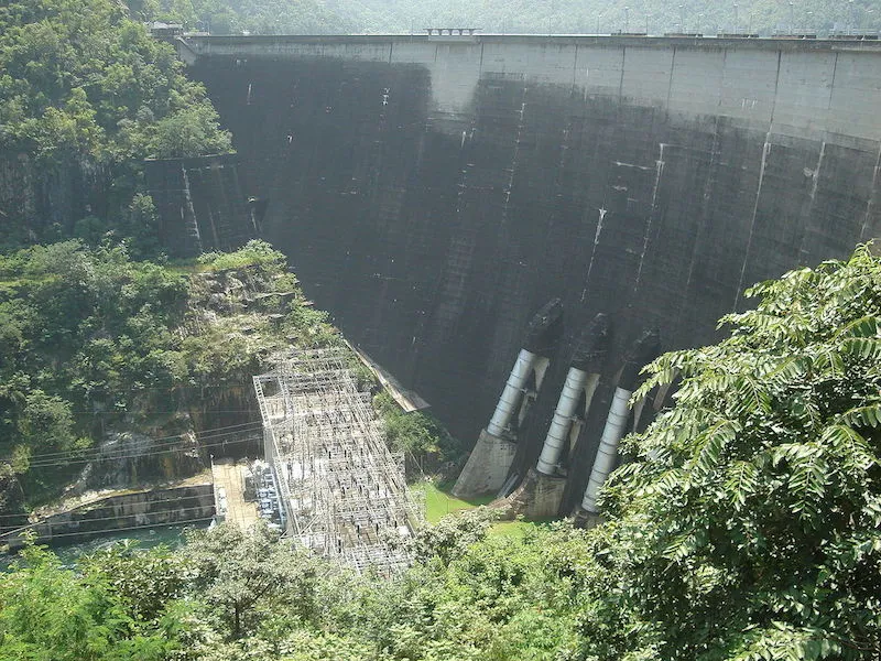 Bhumibol Dam (เขื่อนภูมิพล)