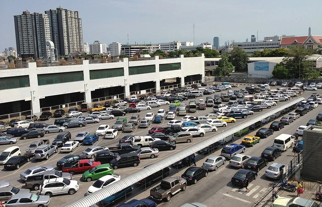 Chatuchak car park