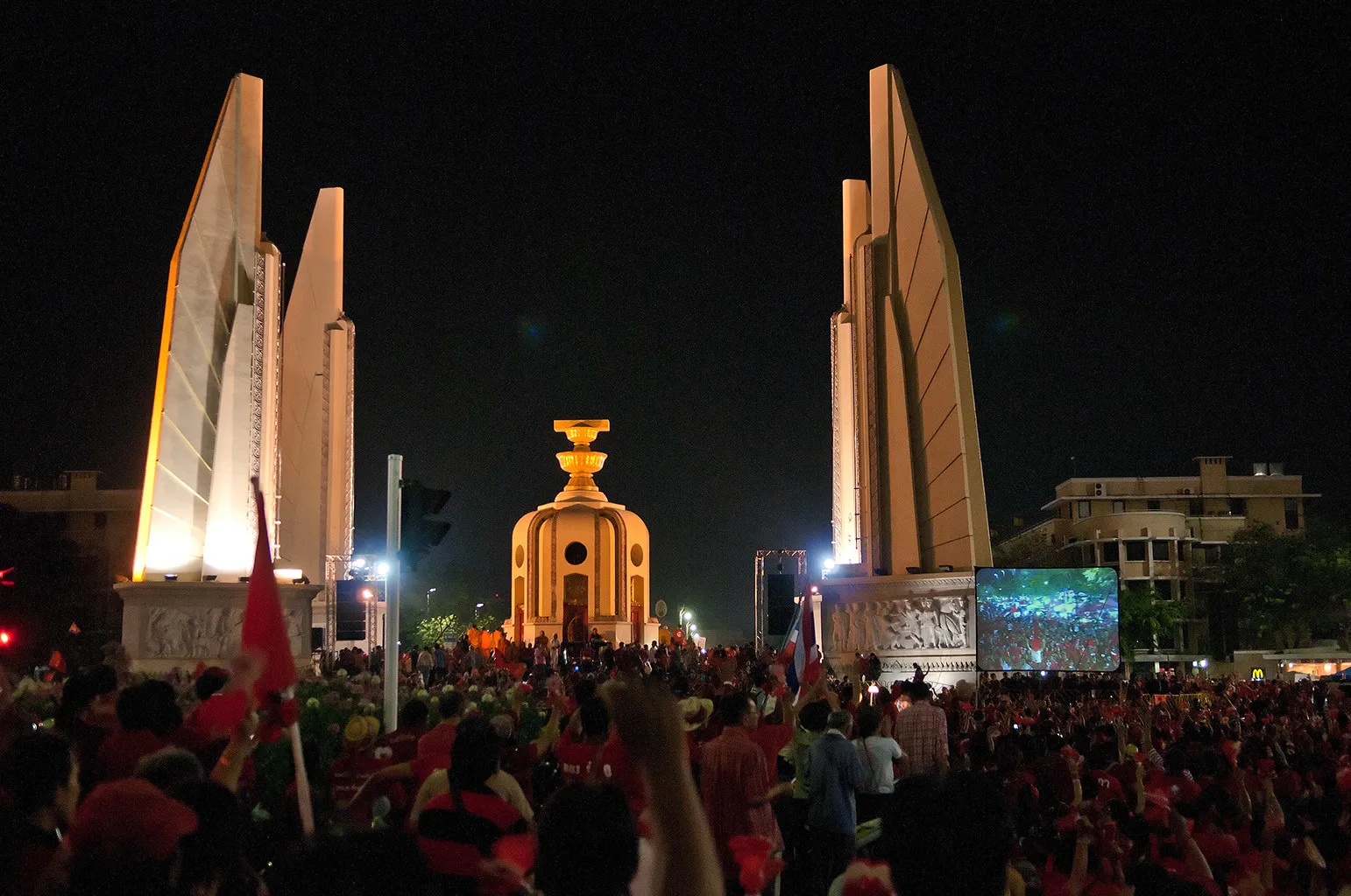 The Redshirts demonstrate at Democracy Monument in Bangkok on February 13, 2011