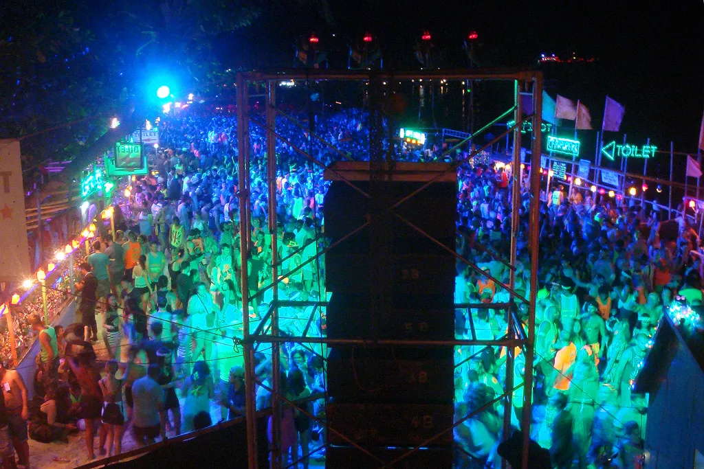 Full Moon Party at Haad Rin Sunrise Beach in Koh Phangan