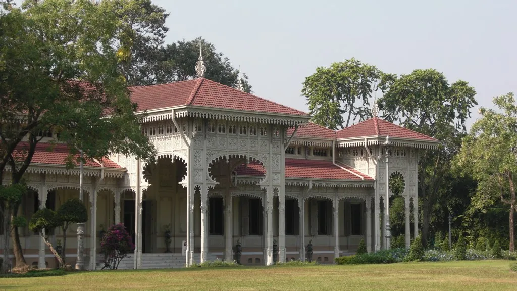 Abhisek Dusit Throne Hall in Bangkok