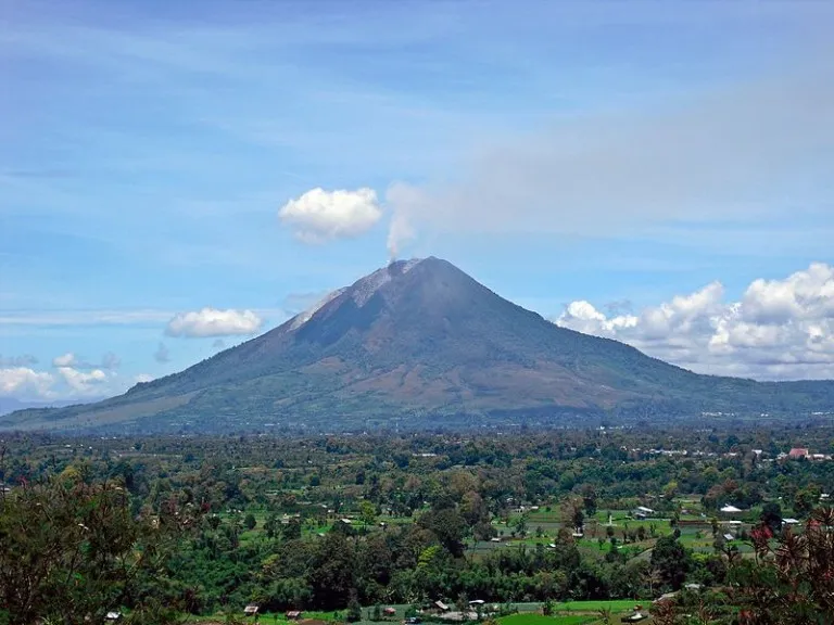Sinabung volcano in Sumatra, Indonesia