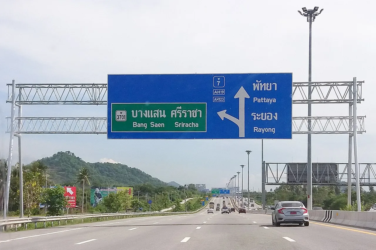 Khiri Nakorn Interchange Highway. Road sign with directions to Bang Saen, Sri Racha, Pattaya and Rayong.