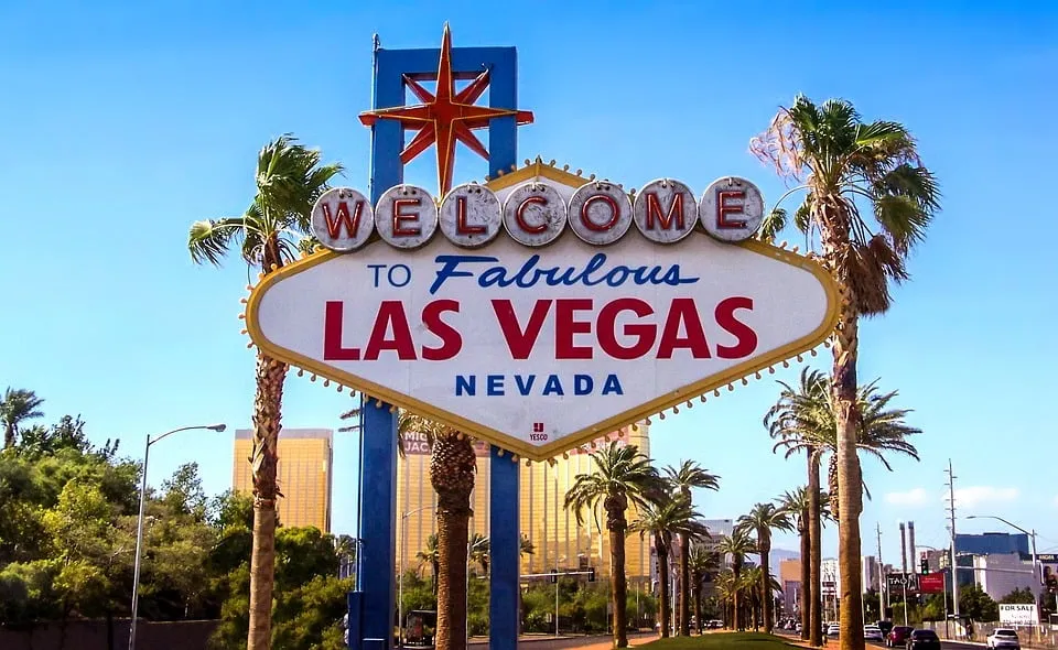 Welcome to Fabulous Las Vegas sign
