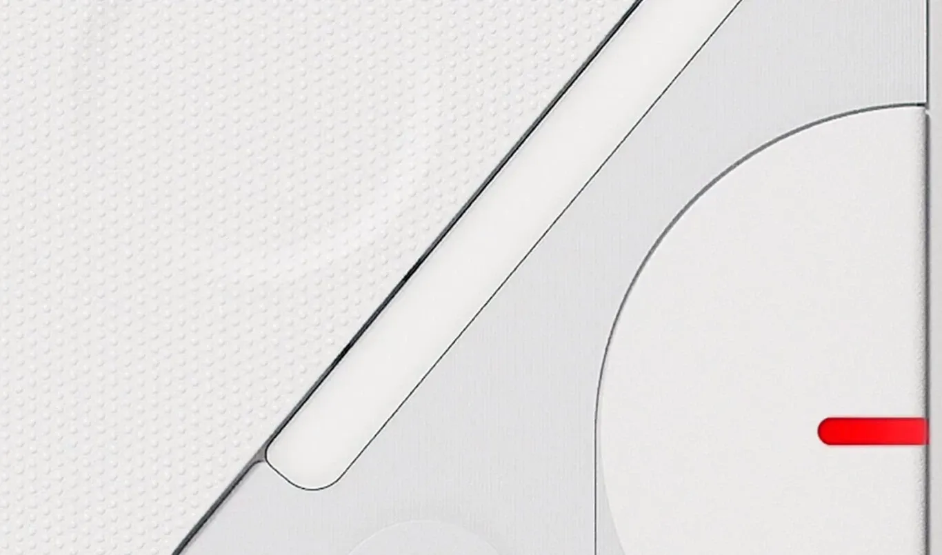 The Nothing Phone (2).