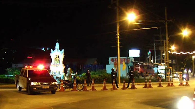Phuket Police campaign against foreign drivers without international driving license