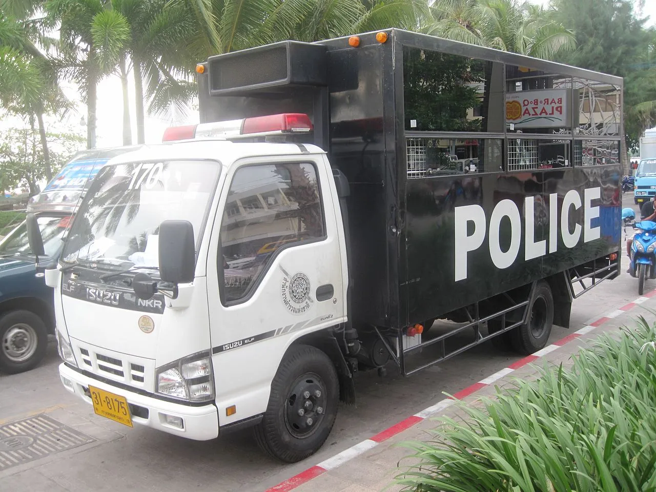 Thai Police Isuzu NKR prisoner transport truck