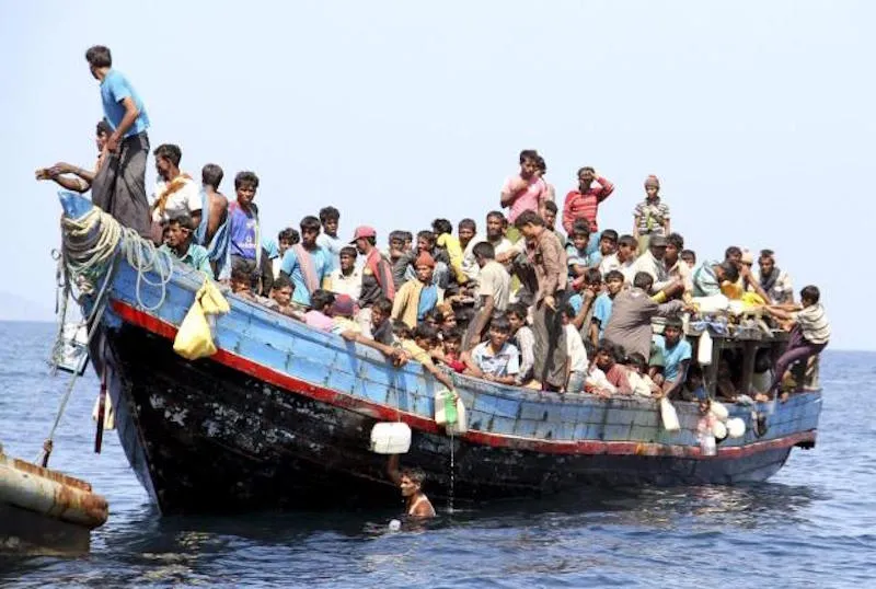 Rohingya refugees boat