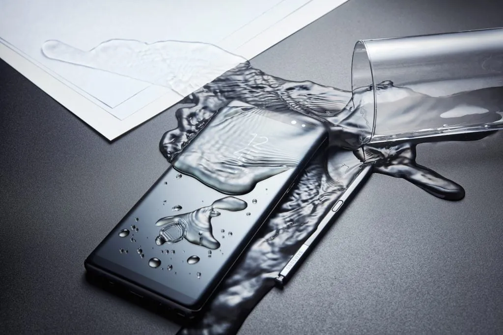 Samsung Galaxy Note 8 Device and S Pen