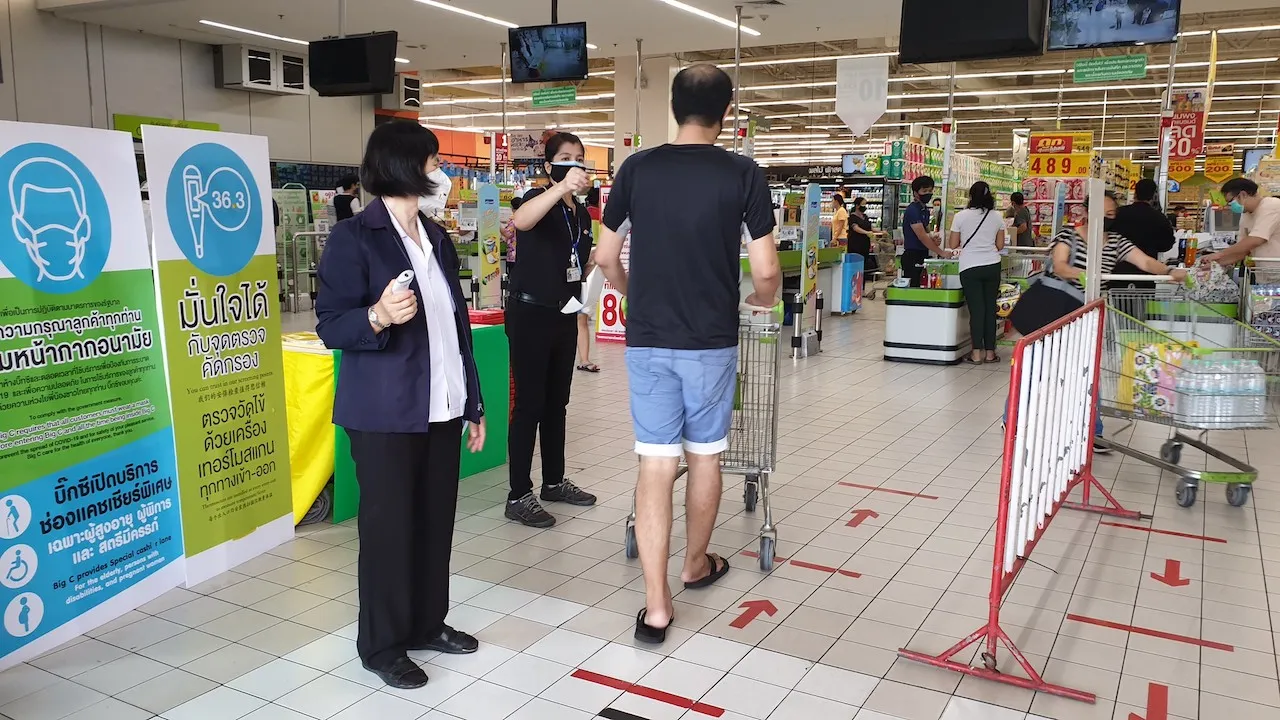 Customers to enter supermarket in Bangkok are required to wear masks and to have temperature checked during COVID-19 pandemic