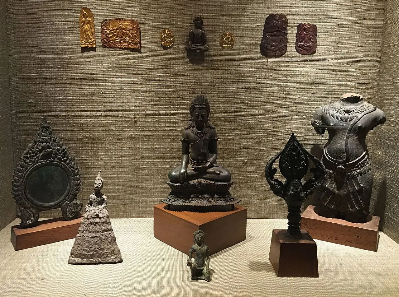 Thai medieval art Jim Thompson Museum.