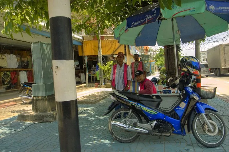 Honda Wave 125 S motorcycle taxi in Cha-am