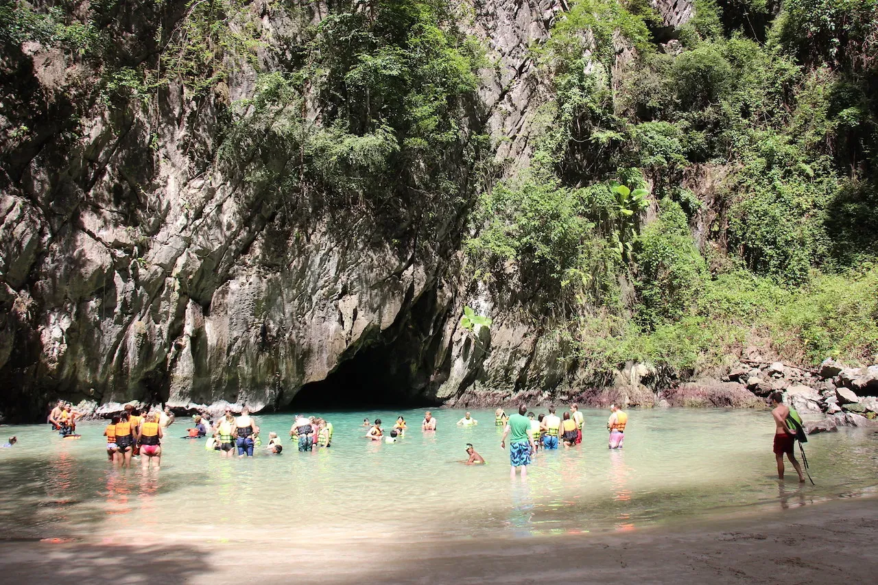 Emerald Cave (Tham Morakot) in Koh Muk