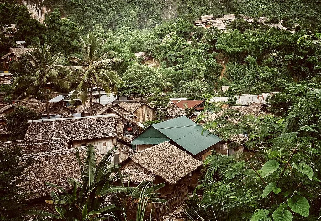 Mae La, Tha Song Yang District, Tak