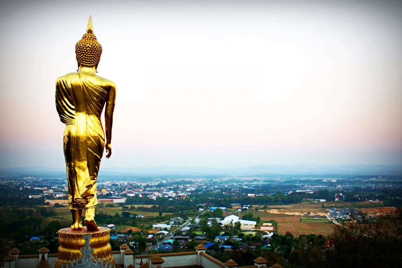 Wat Phra That Khao Noi in Nan