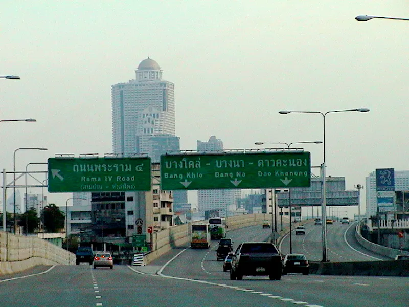 Expressway in central Bangkok