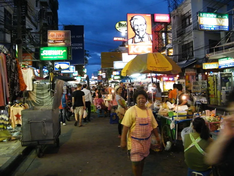 Khaosan Road at night