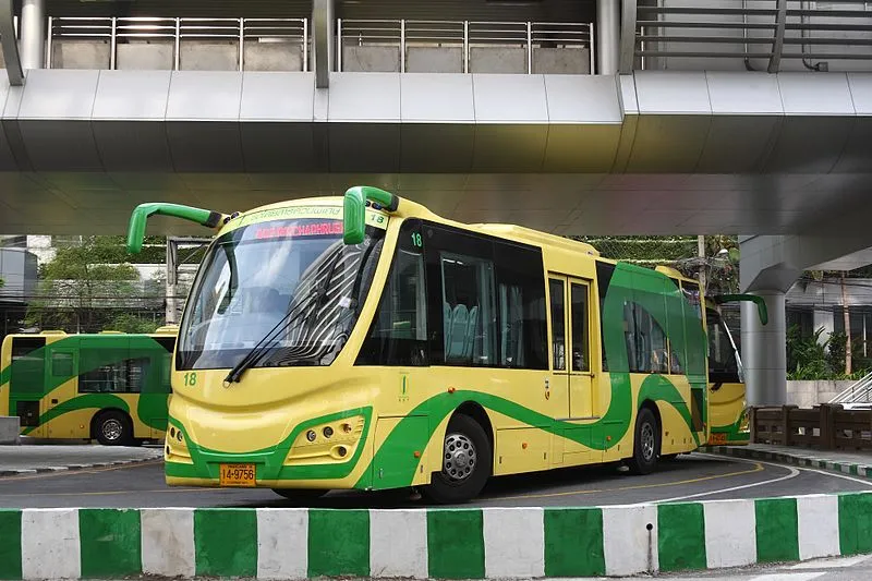 Bangkok BRT Sunlong buses