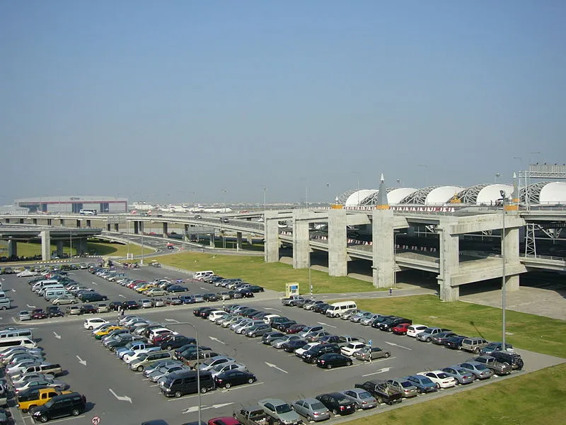 Suvarnabhumi Airport parking lots