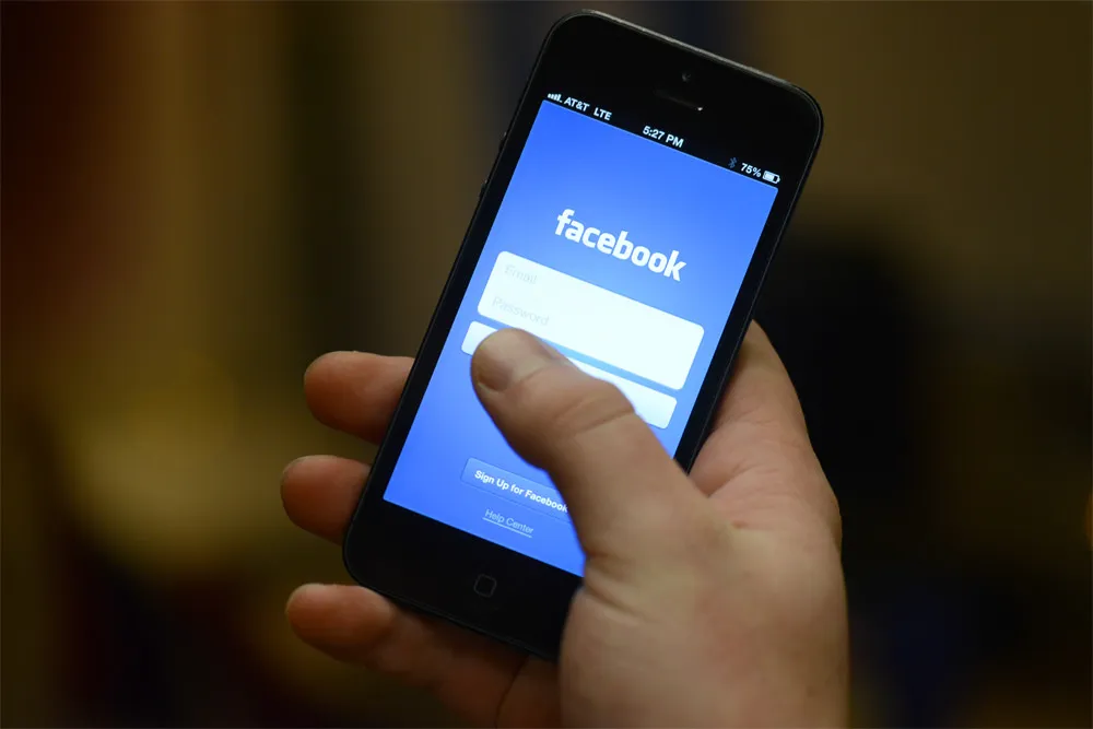 Facebook on mobile