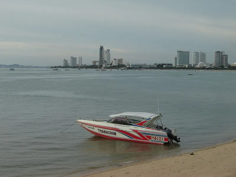 Speedboat at Pattaya Beach