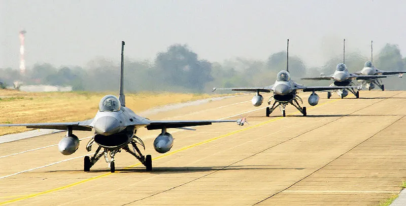 F-16 C/D Fighting Falcon aircraft