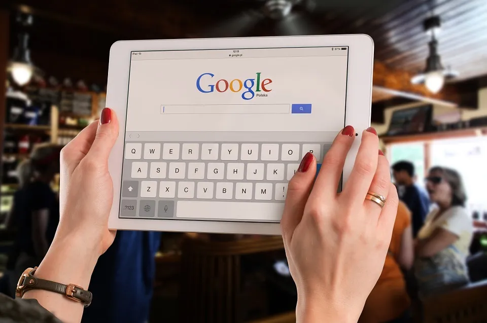 Android tablet displaying Google search