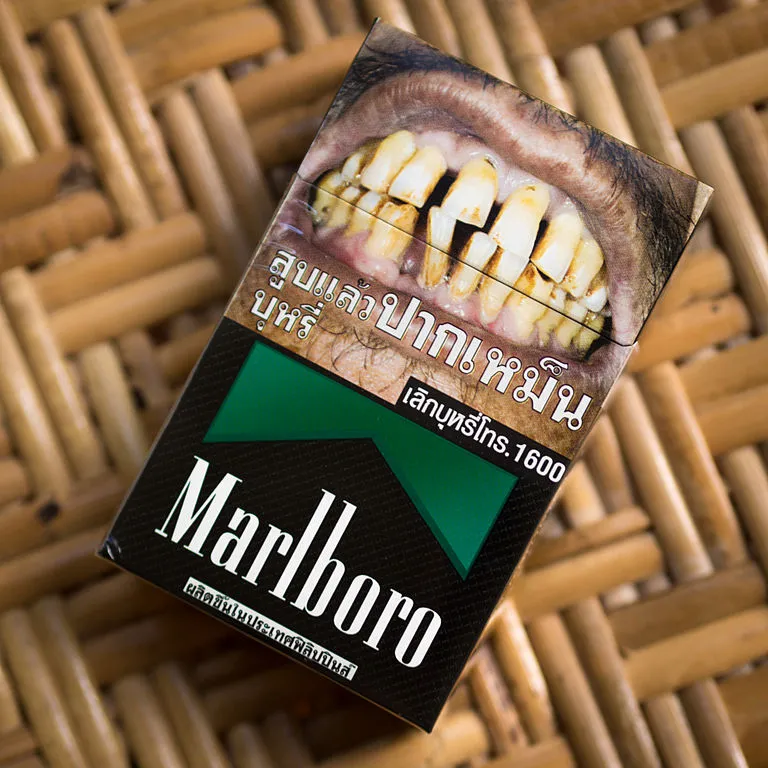 Marlboro Black menthol Thailand