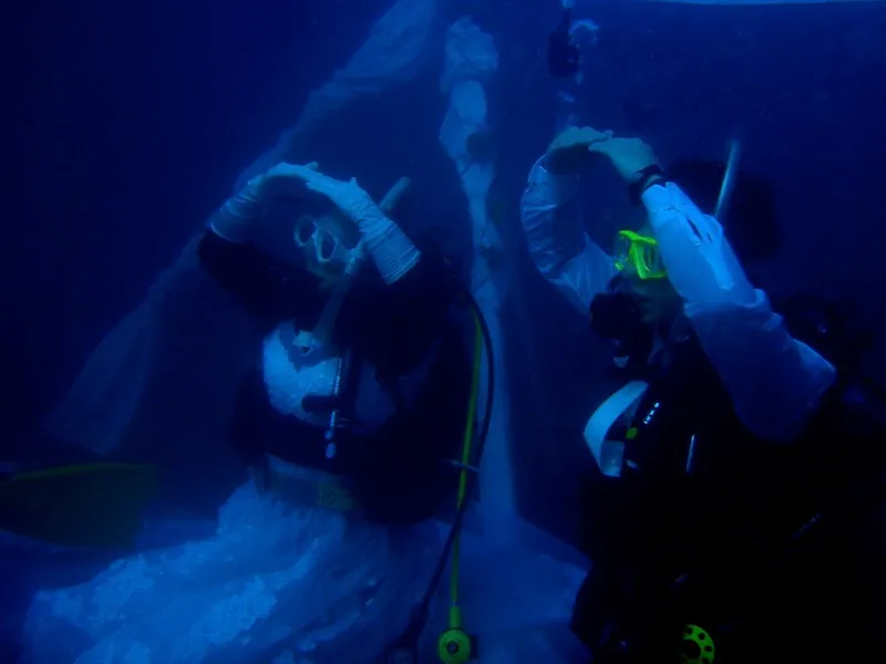 Underwater wedding