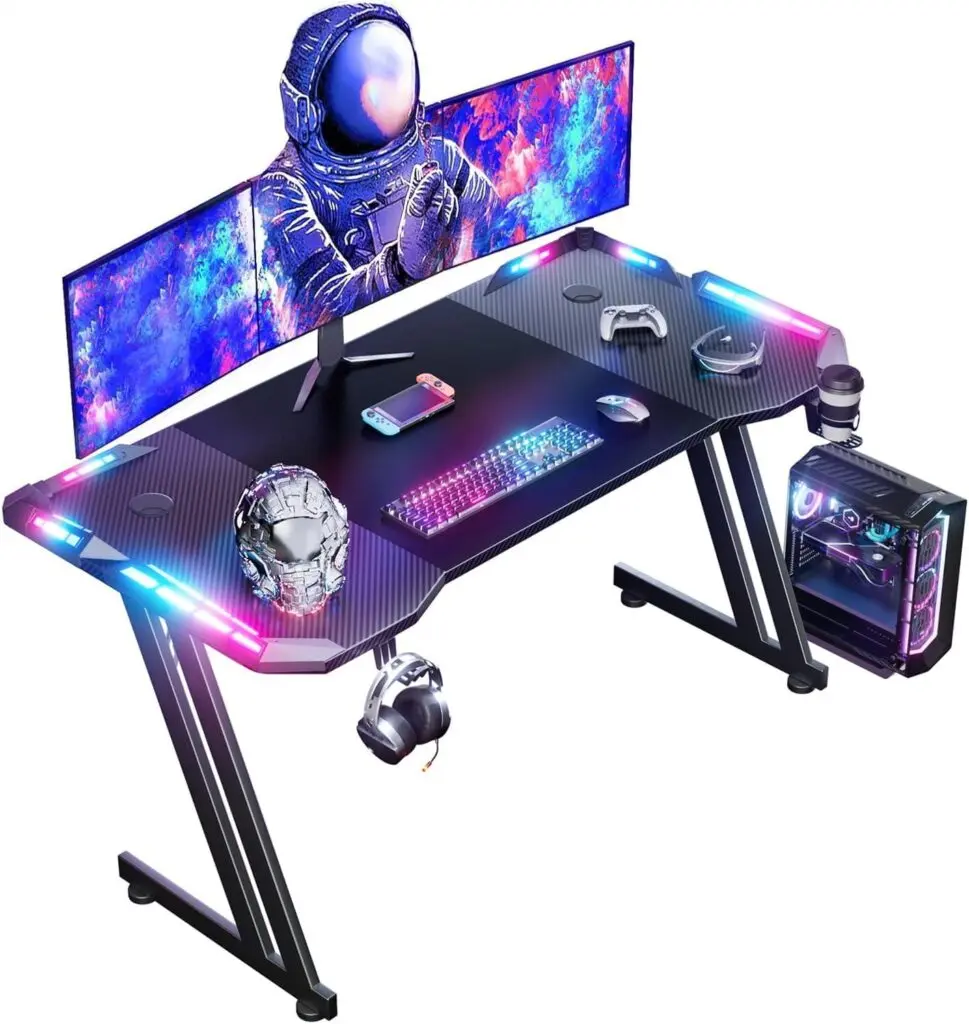 Nuestra experiencia con la mesa gamer LED de fibra de carbono ergonómica