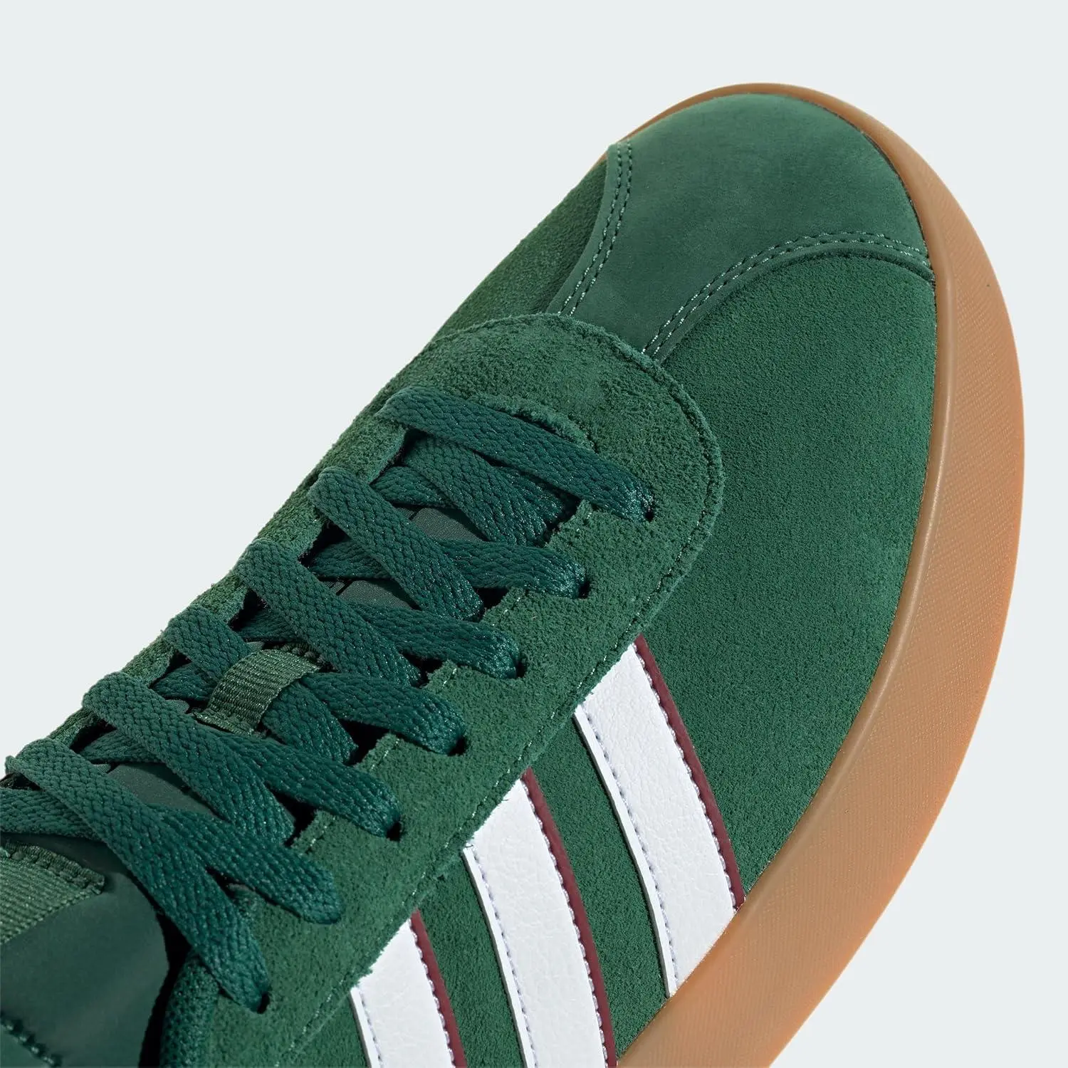 Descubrimos las adidas VL Court 3.0: elegancia y comodidad diaria
