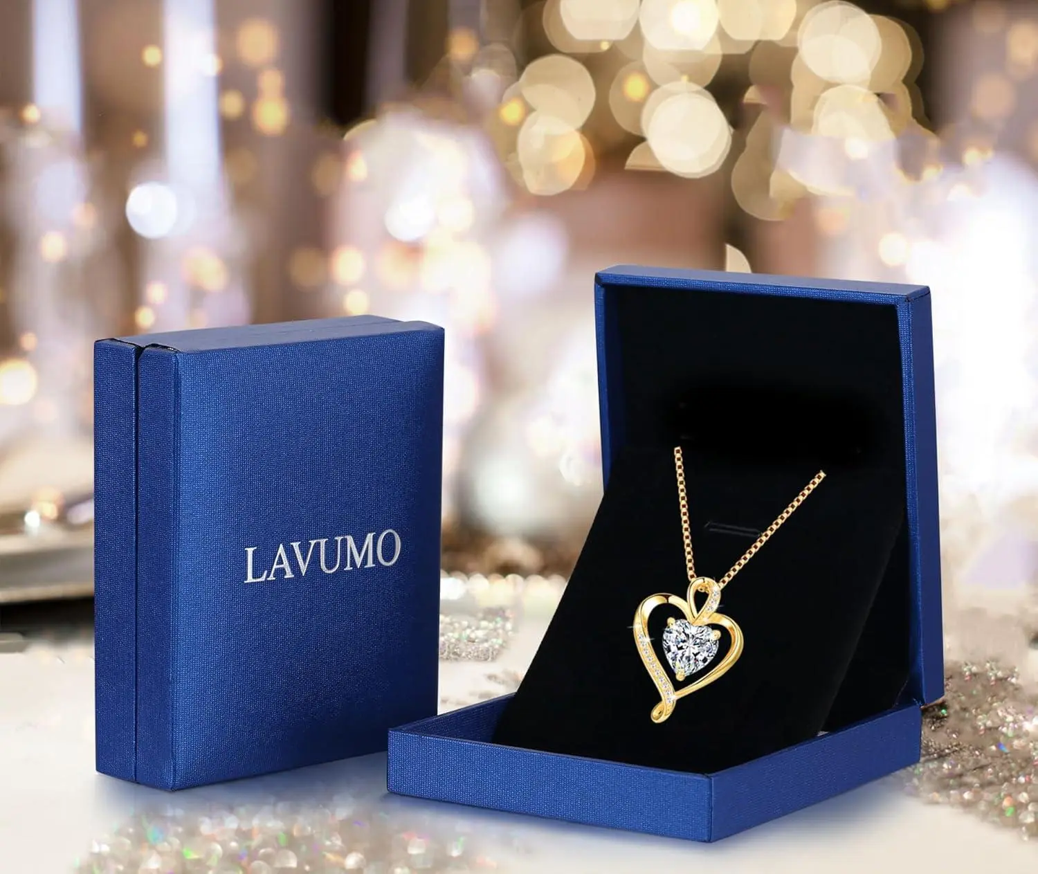 Descubramos juntos el encanto del collar LAVUMO en oro rosa