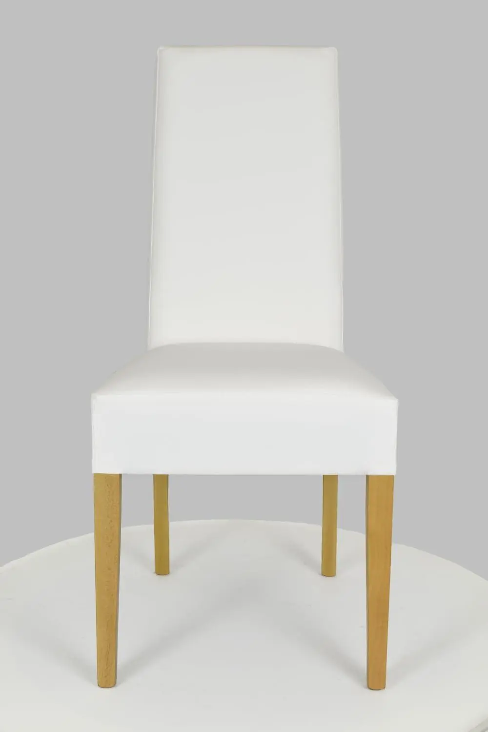 <h3>Nuestra Experiencia con las Sillas Luisa de Tommychairs: Elegancia y Comodidad</h3><p>