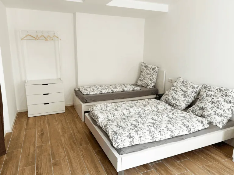 Bett_2.3